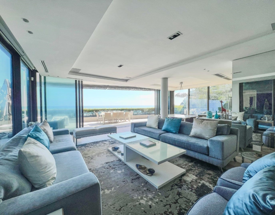 4 Bedroom Property for Sale in Clifton Western Cape